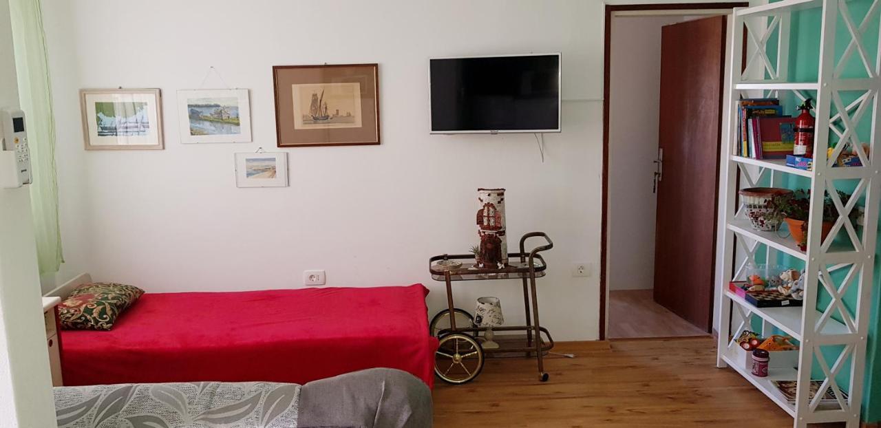 Apartments Tramontana Nr Portorož Exteriör bild